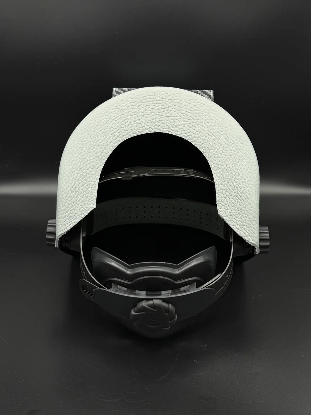 BMH CARBON FIBER PATTERN SUGARSCOOP GREY LEATHER